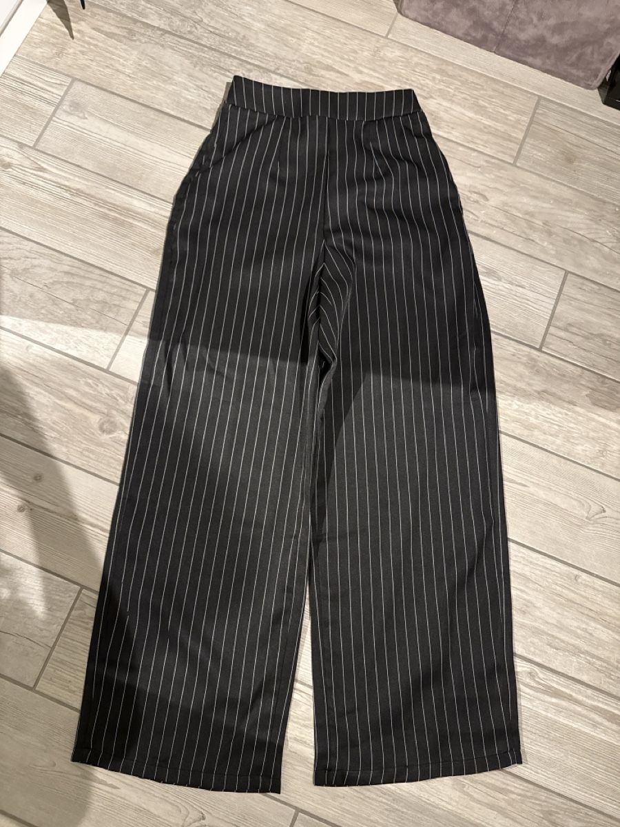 Completi & Tailleur: 2 teiler anzug  – Usato da Niederlenz venduto da SaraMK6 1
