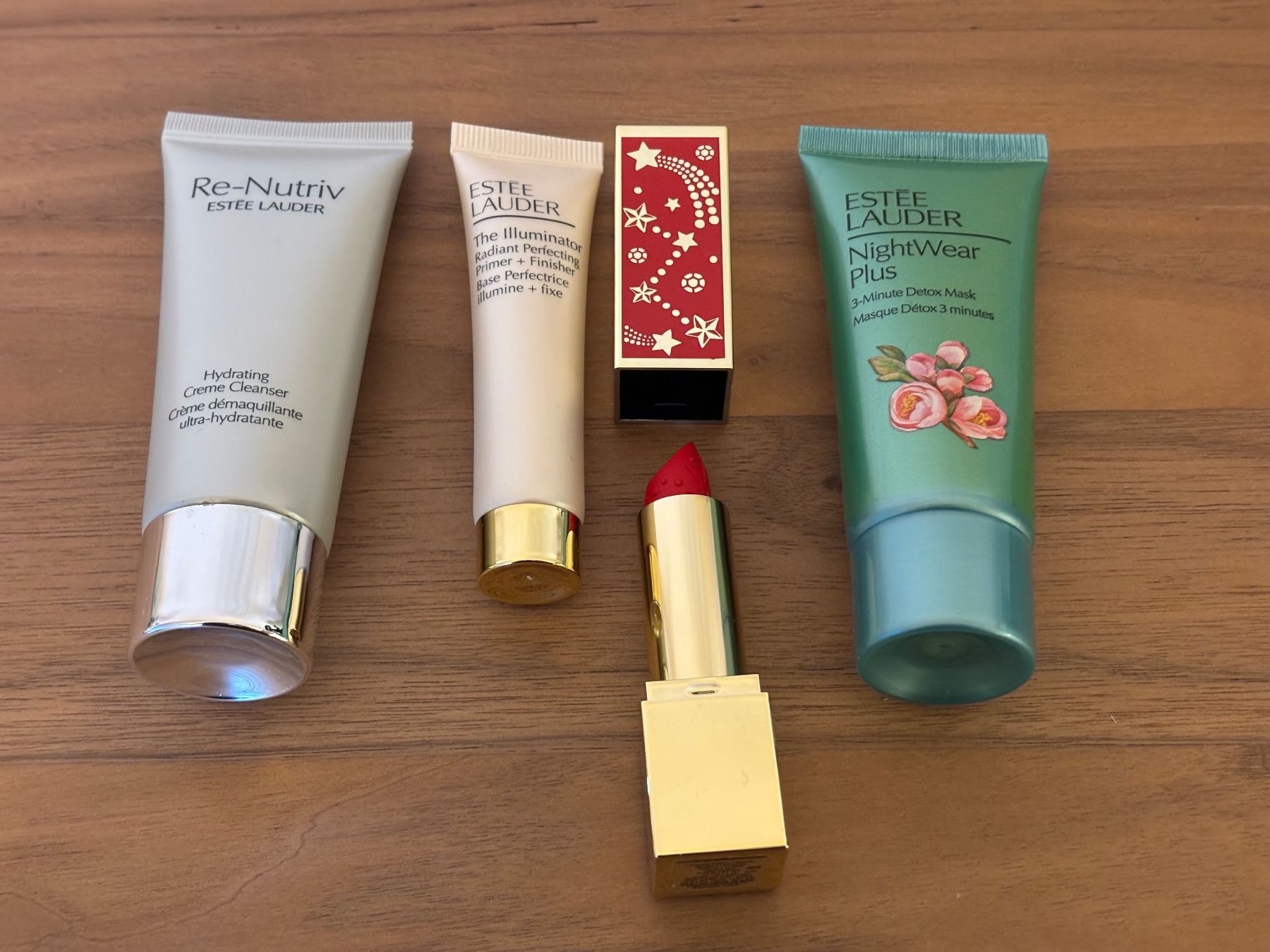 Estée Lauder Cura del viso: Estée Lauder – Nuovo (secondo la descrizione) da Arbaz venduto da CicciStore