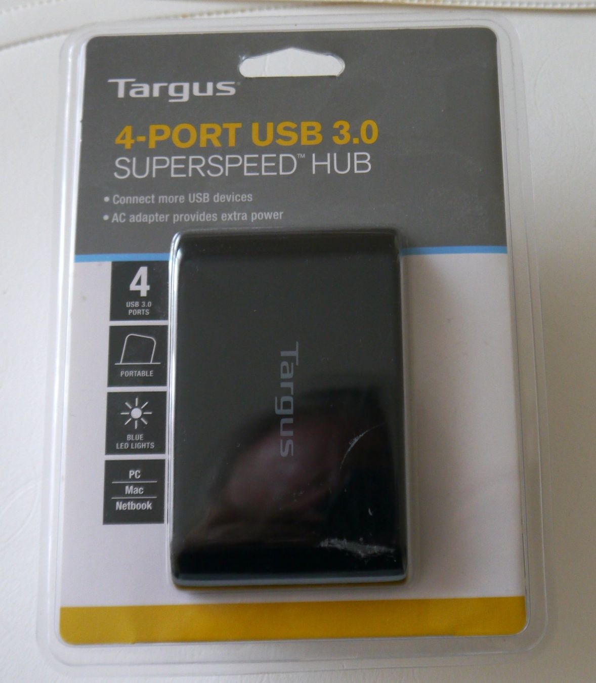 PC: Targus 4-PORT USB 3.0 – Nuovo e nell'imballaggio originale da Porrentruy venduto da Danreisende