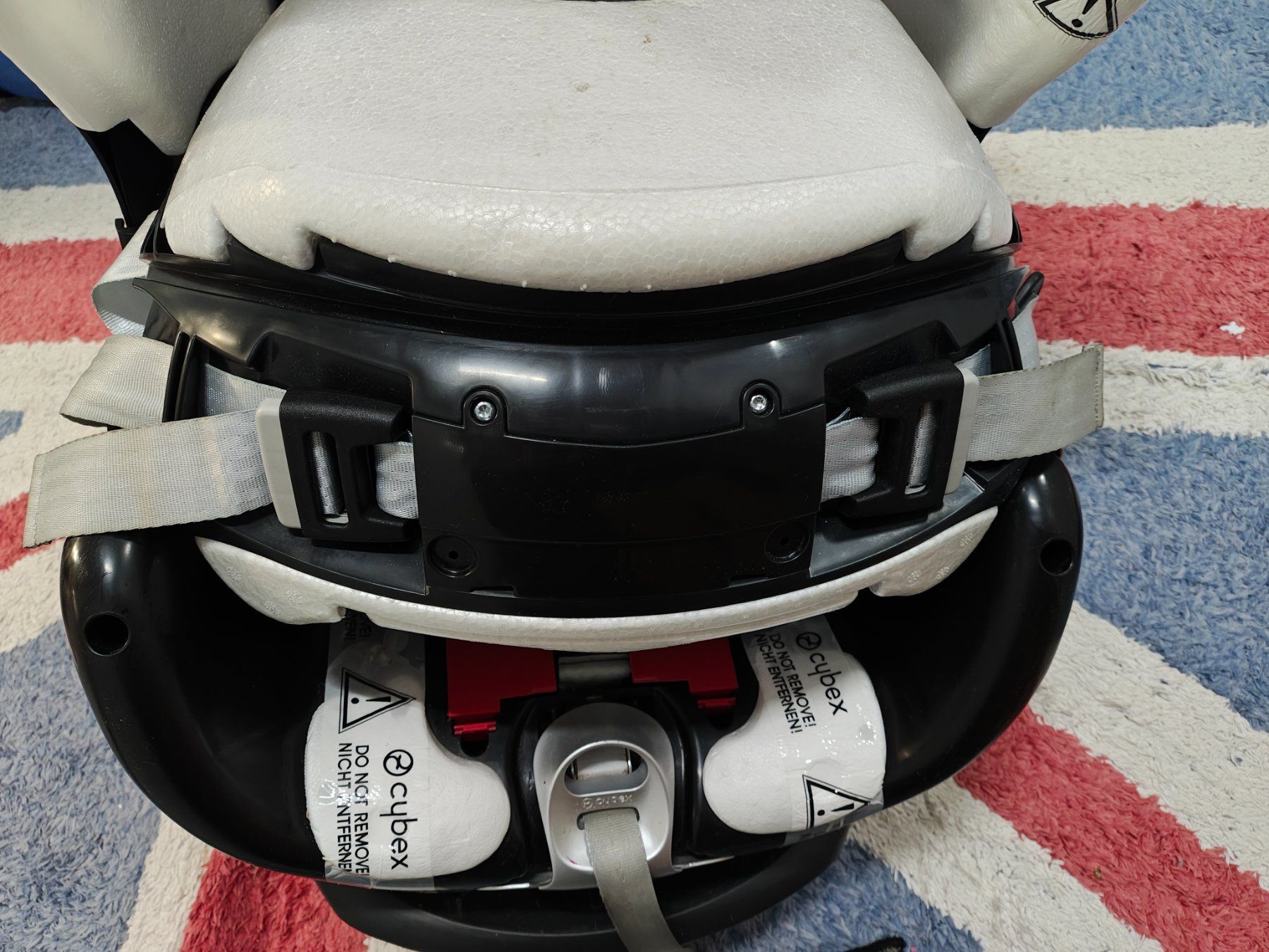 Cybex Seggiolini per auto: Kinderautositz Cybex Simona Plus platinum – Usato da Veltheim AG venduto da GreatBarrierReef 5