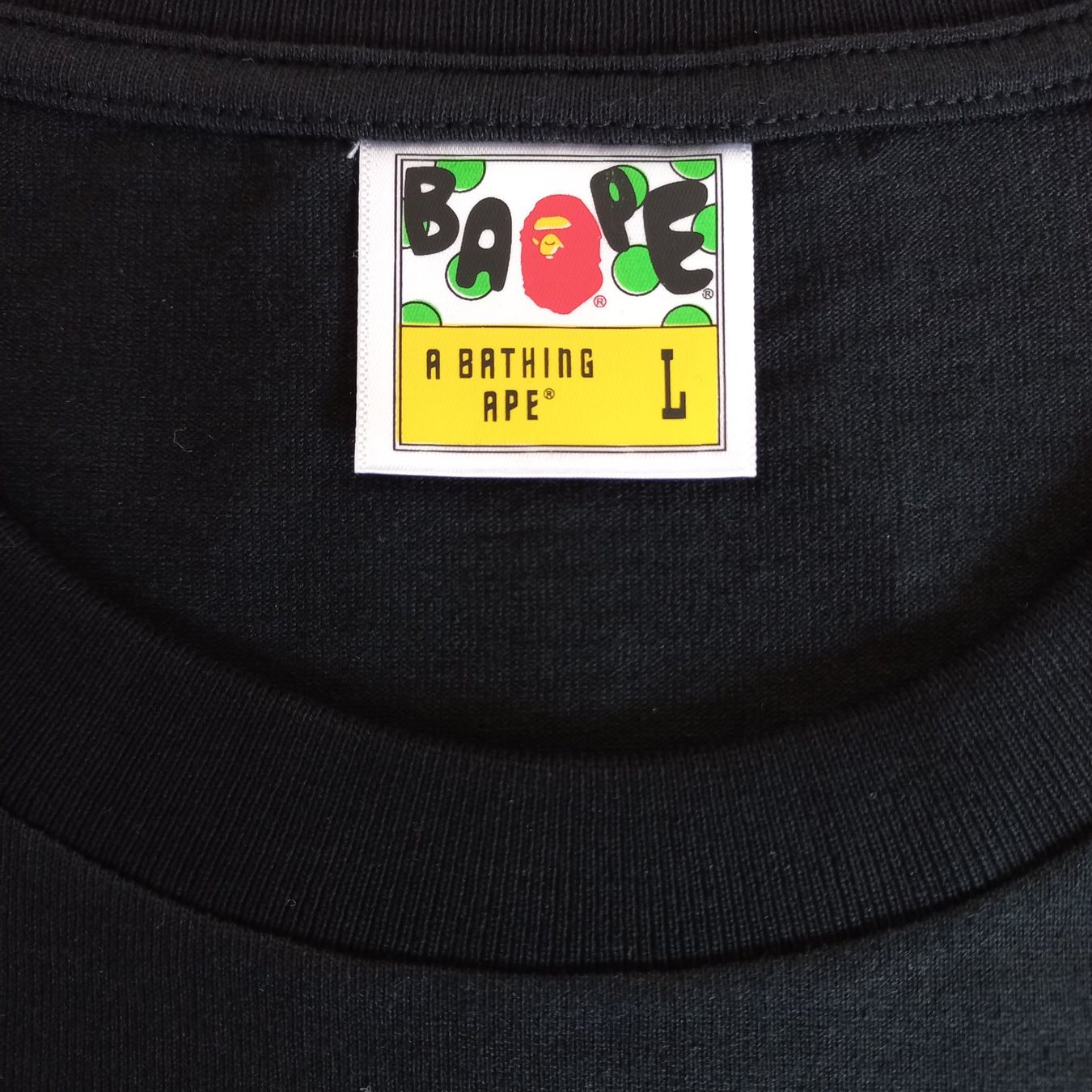 Bape T-shirts: BAPE Ape Face Tee 'Black' (M) – Neuf avec emballage d'origine à Chamoson par Sapoloshop 3