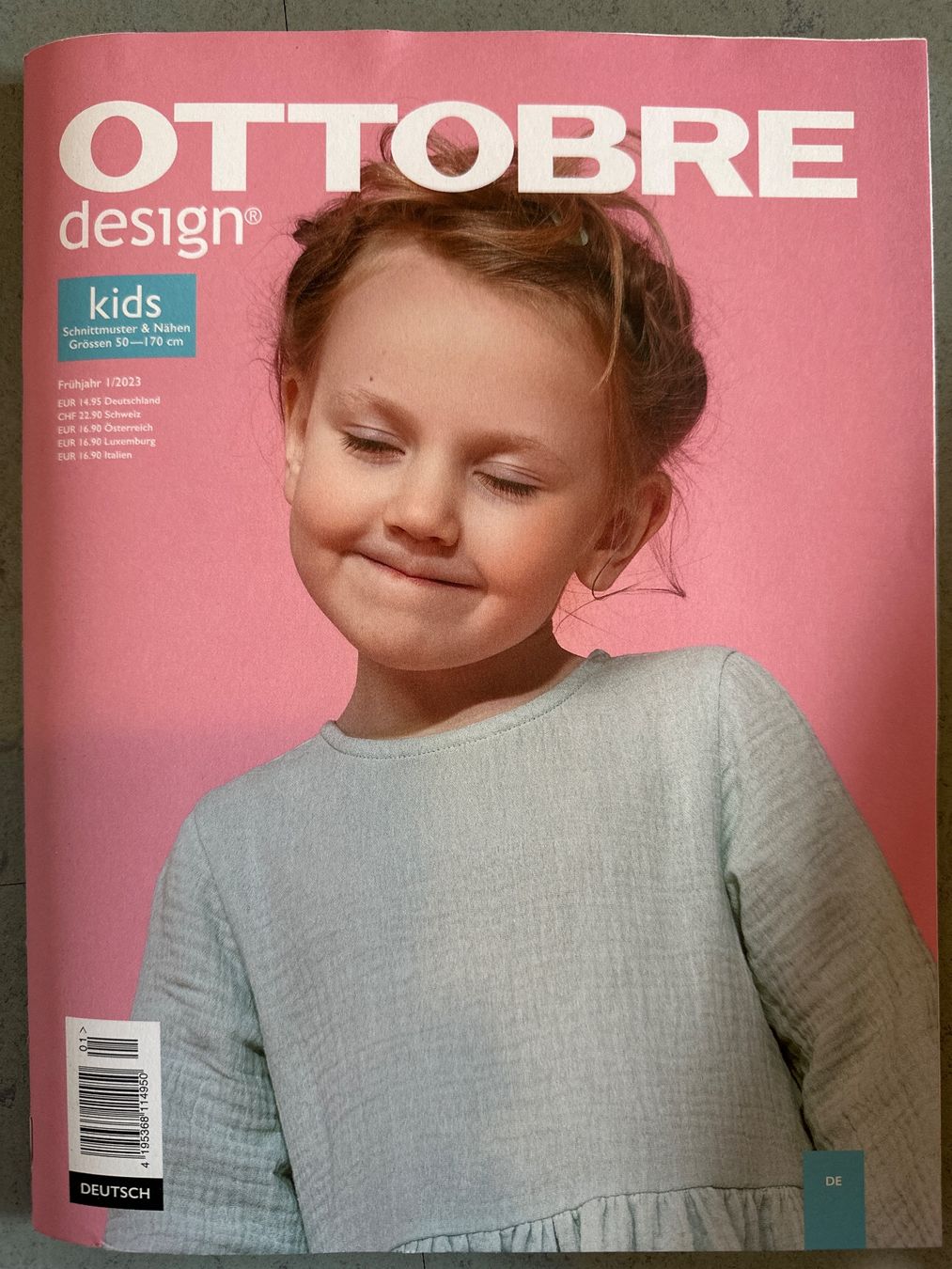 Zeitschriften & Magazine: Nähzeitschrift Ottobre 1/23 – Gebraucht aus Grüningen von lovinho