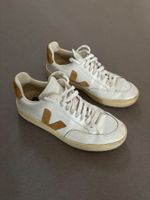 Veja Sneakers 37