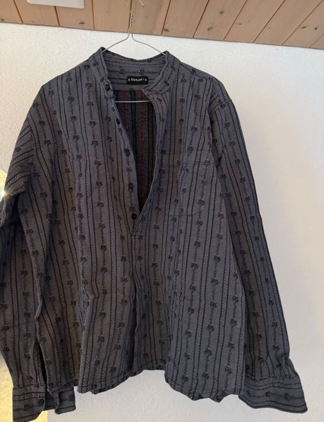 Camicie: Traditionelles Trachtenhemd/ Edelweisshemd – Usato da Wädenswil venduto da FrieBro