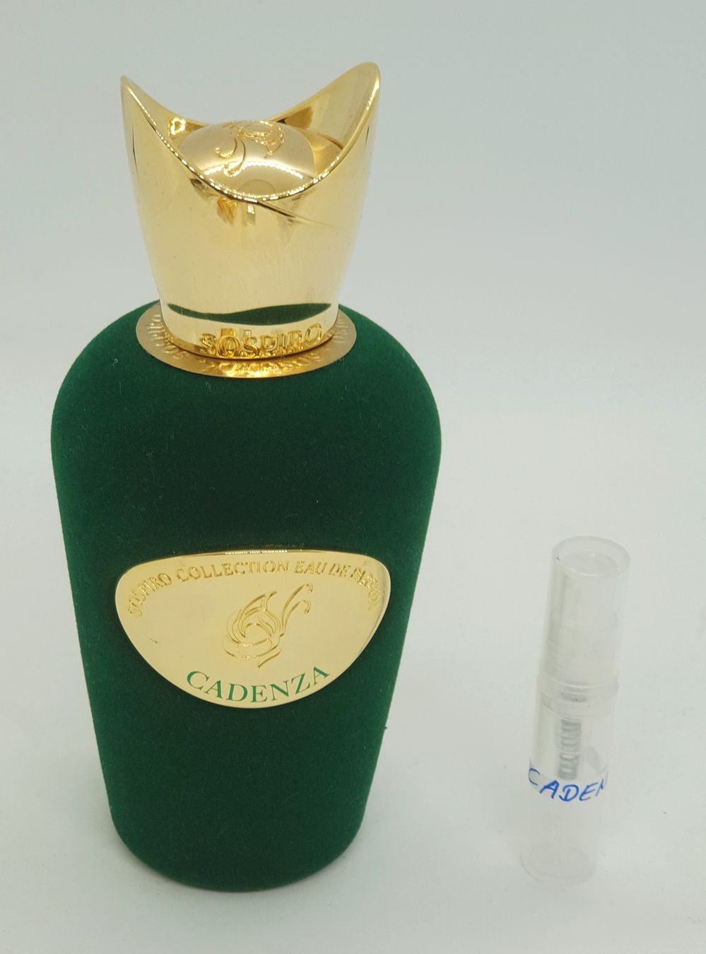 Profumi & Eau de Toilette: 2 ml CADENZA SOSPIRO ABFÜLLUNG – Nuovo (secondo la descrizione) da St. Gallen venduto da CaliSunshine