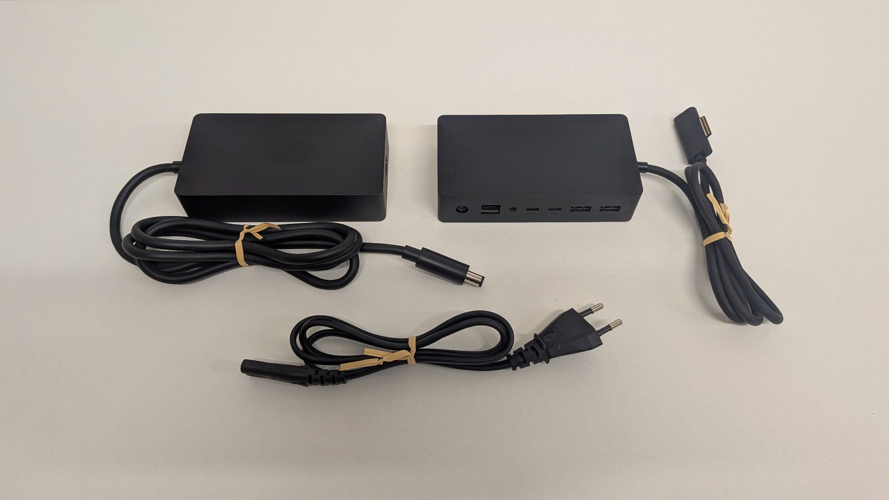 Microsoft Docking station: Microsoft Surface Dock 2, Dockingstation – Usato da Unterkulm venduto da nmz