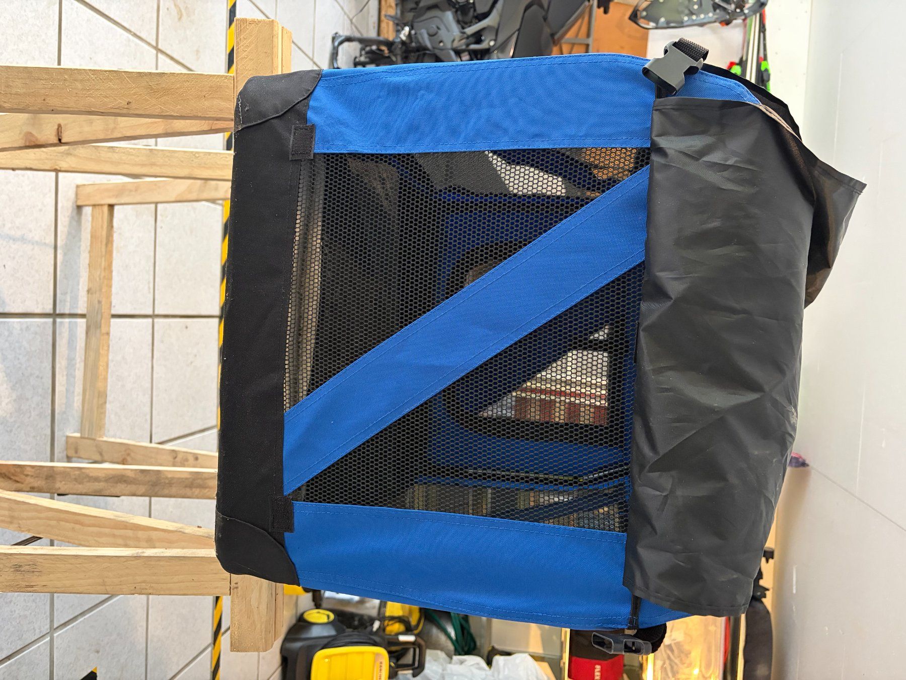 Gabbie, trasporto & Sicurezza: Hunde-Transportbox Soft – Usato da Nunningen venduto da Traktorpilot 1