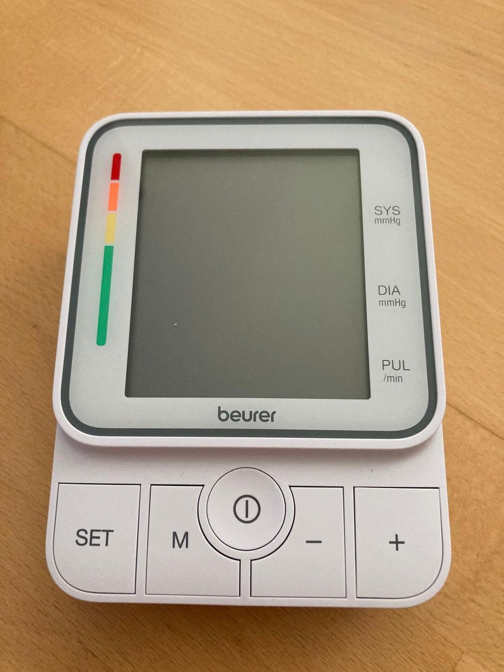 Beurer Misurare: Blutdruckmessgerät Beurer BM 51 Easyclip – Nuovo (secondo la descrizione) da Dietikon venduto da tupf72