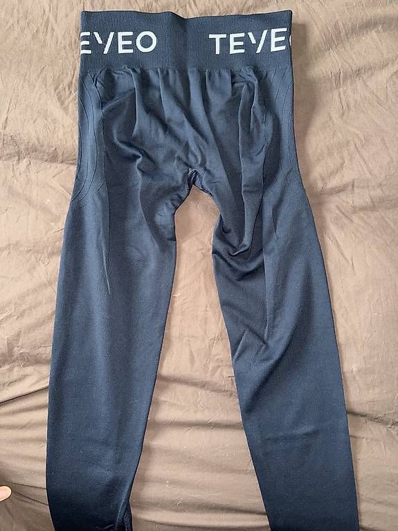 Teveo Leggings: LEGGING TEVEO – Gebraucht aus Ecublens VD von cha_yty2 2