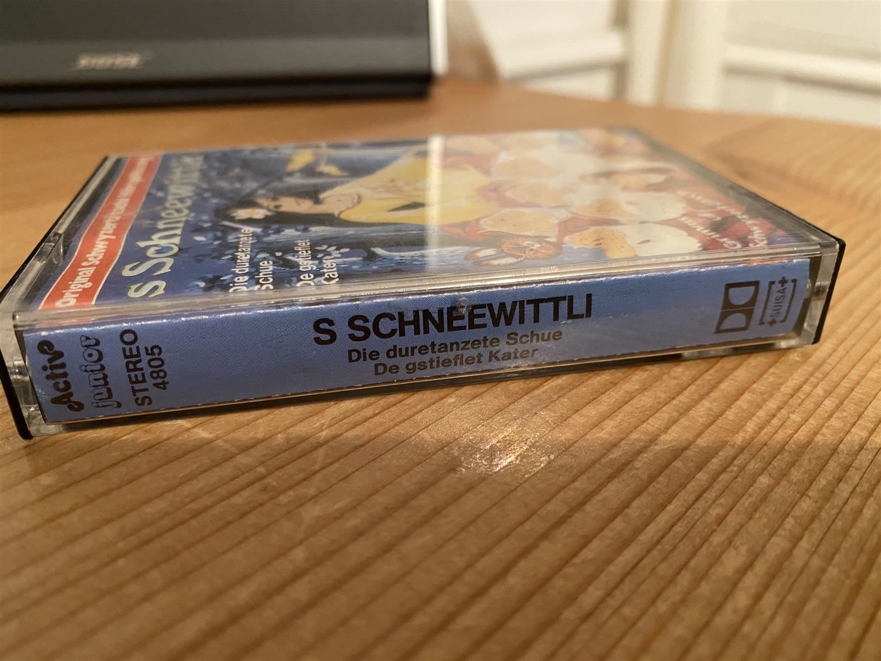 Musicassette: Kassette - S SCHNEEWITTLI & – Usato da St.Gallen venduto da kingsamas 1