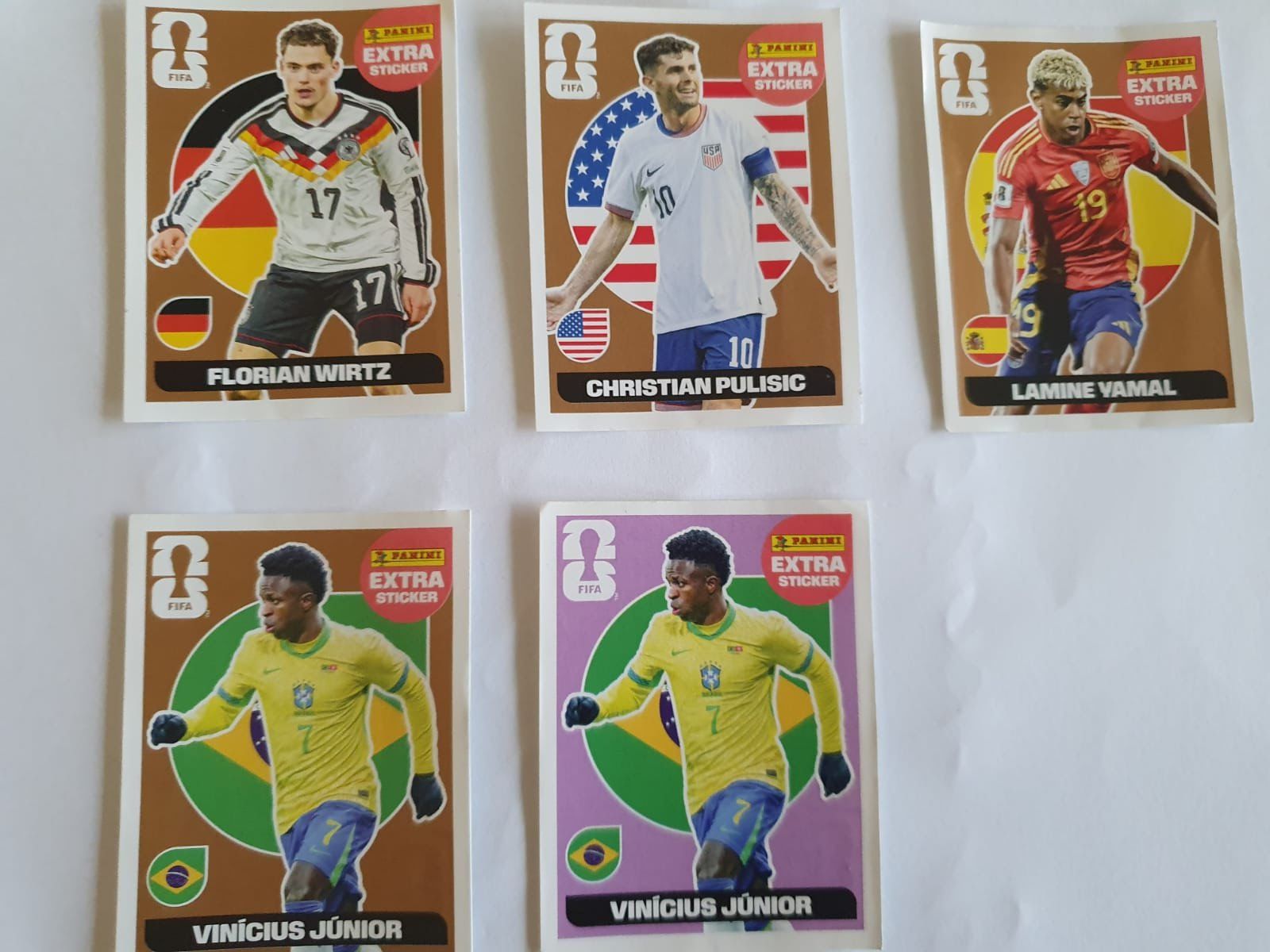Panini Carte collezionabili: WM 2026 PANINI EXTRA STICKER 5 STÜCK – Nuovo (secondo la descrizione) da Dietwil venduto da chricori