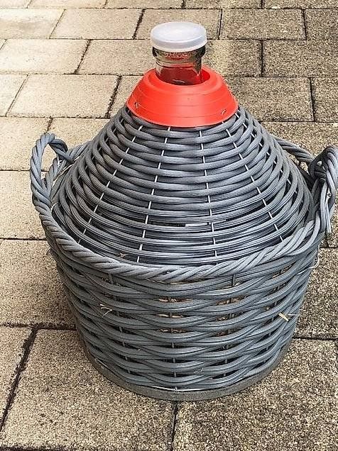 Flaschen: Korbflasche 12 Liter – Gebraucht aus Gümligen von Suni45