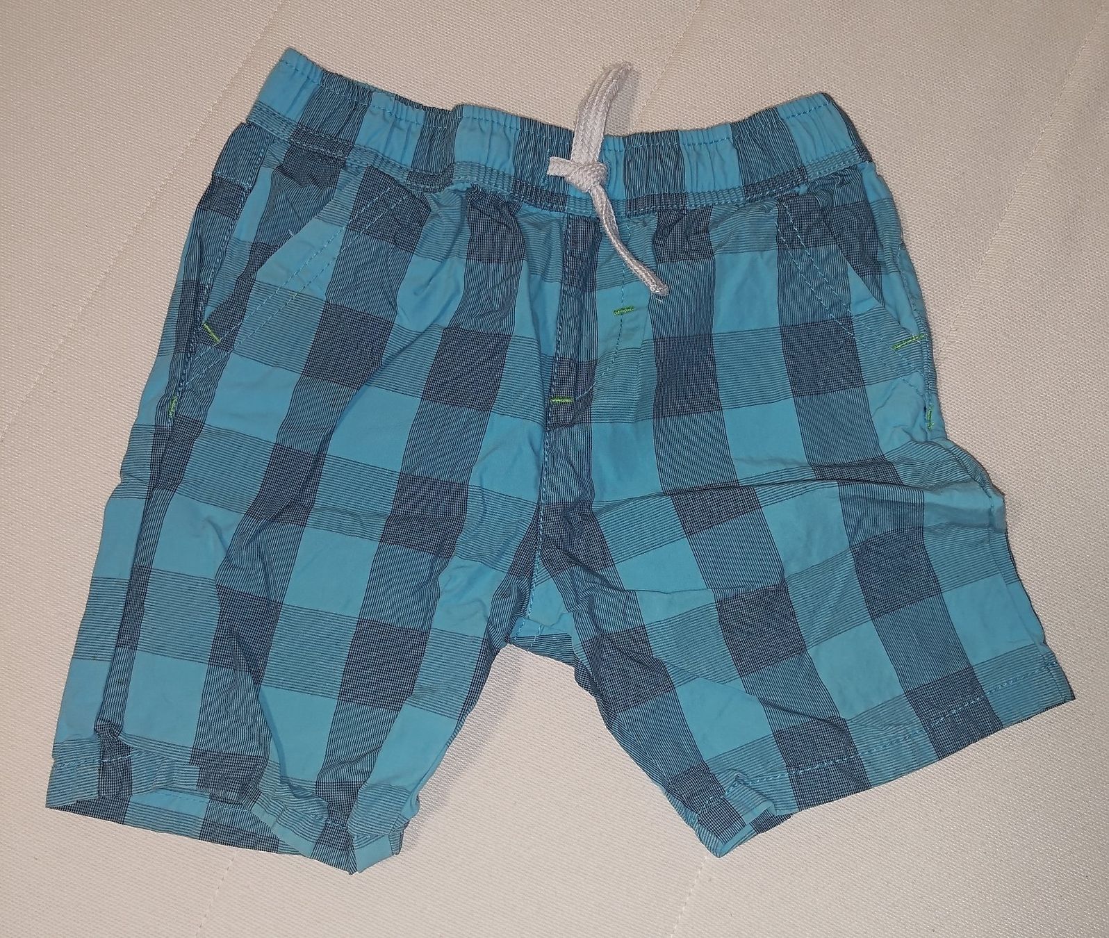 Pantaloni: karierte Shorts, Grösse 92 – Usato da Laupersdorf venduto da ela_uatb