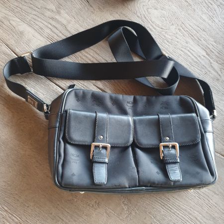 🐸 MCM HANDTASCHE TASCHE UMHÄNGETASCHE SCHWARZ TOP ZUSTAND