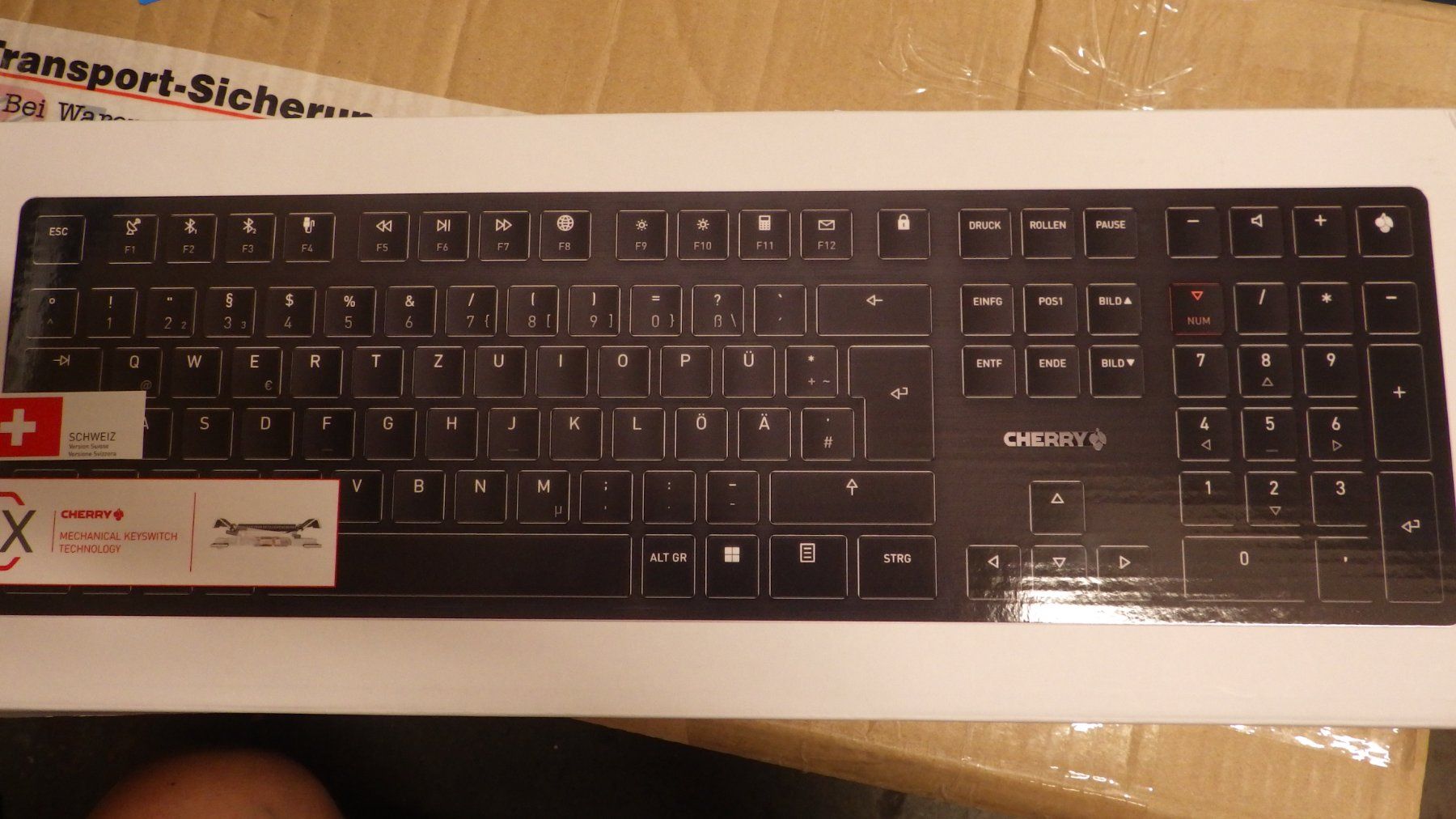 Tastaturen: Cherry KW X ULP Wireless CH-Layout schwarz – Neu und originalverpackt aus Gossau ZH von OrderflowAG