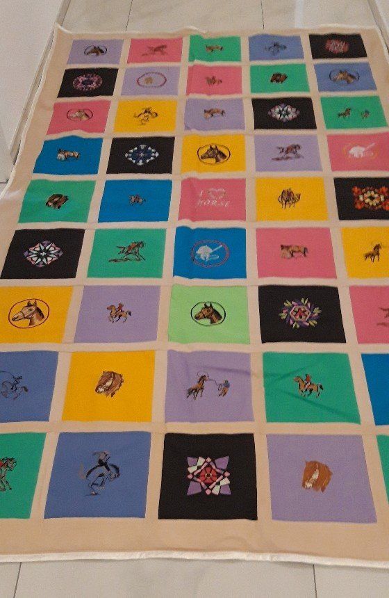 Coperte: Bettüberwurf / Tagesdecke / Spieldecke – Nuovo (secondo la descrizione) da Laupen ZH venduto da surmeli
