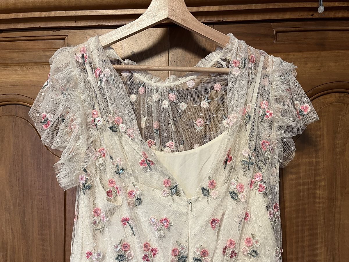 Robes: Needle & Thread Kleid Tüll creme beige Gr. 40 – D'occasion à Rotkreuz par zisii 4