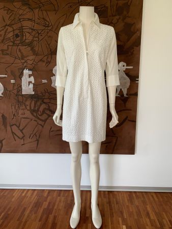 AKRIS: Exklusives weisses Kleid aus 100 years Kollektion, 36