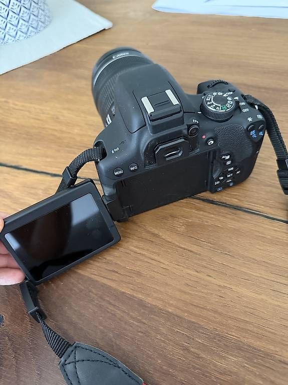 Canon Kamera: Canon EOS 750D mit Canon 50mm Objektiv – Gebraucht aus Gockhausen von nin_lz89 2