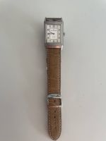 Montre Jaeger-LeCoultre Reverso classique cuir femme argent