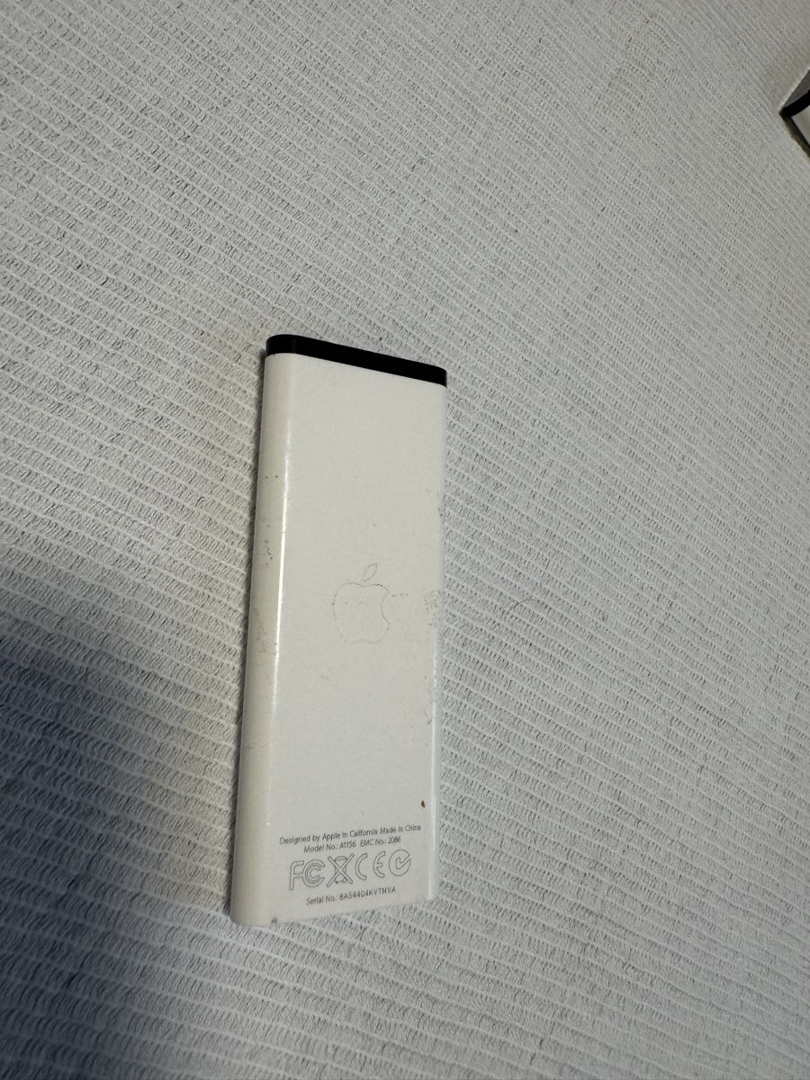 Apple Telecomandi: Apple Remote A1156 Fernbedienung – Usato da St. Margarethen TG venduto da Apple_Lovers 1