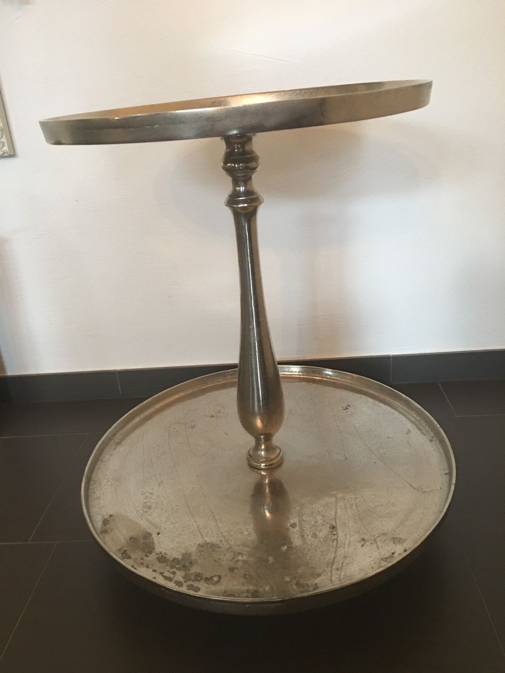 Regale: Etagere Aluminium H 60 cm – Gebraucht aus Galgenen von Testus