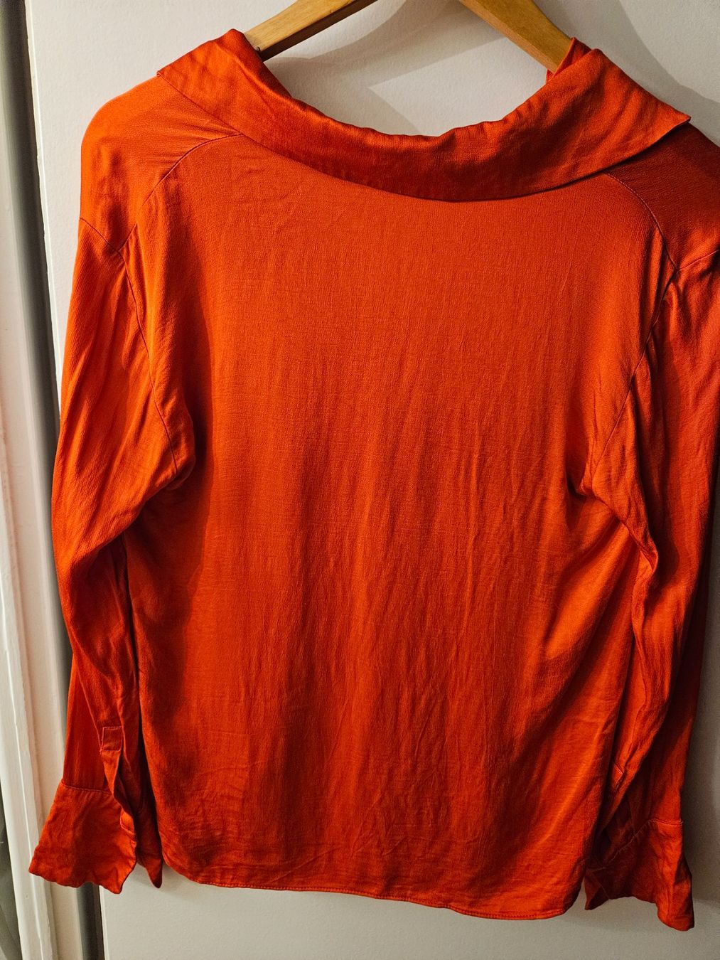 Mango Camicette: MANGO 100% viscose upgraded shirt NEW – Nuovo (secondo la descrizione) da Genève venduto da ele_b7wq 4