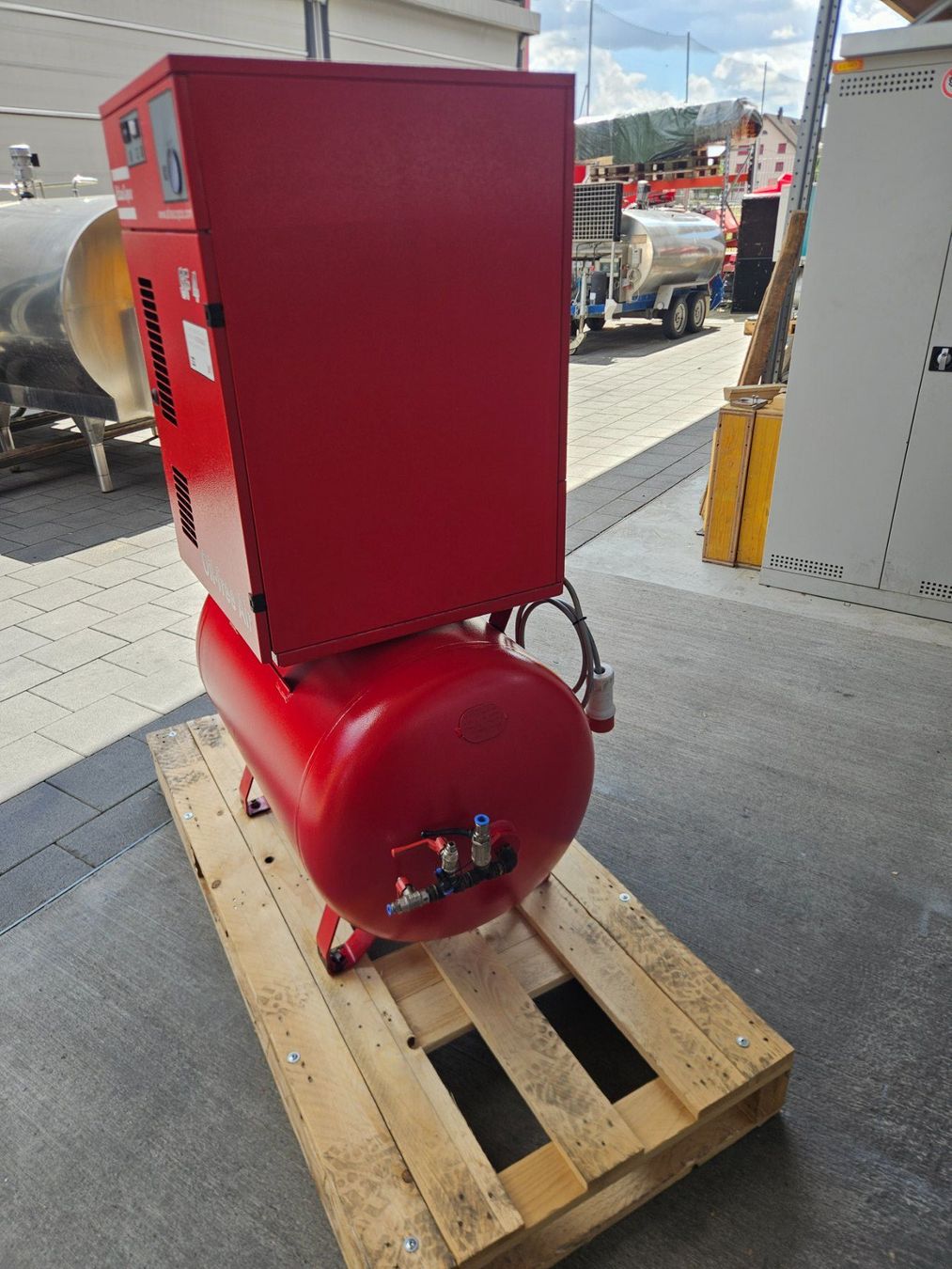 Atlas Copco Compresseurs: Kompressor Atlas Copco – D'occasion à Härkingen par LELYcenter 3