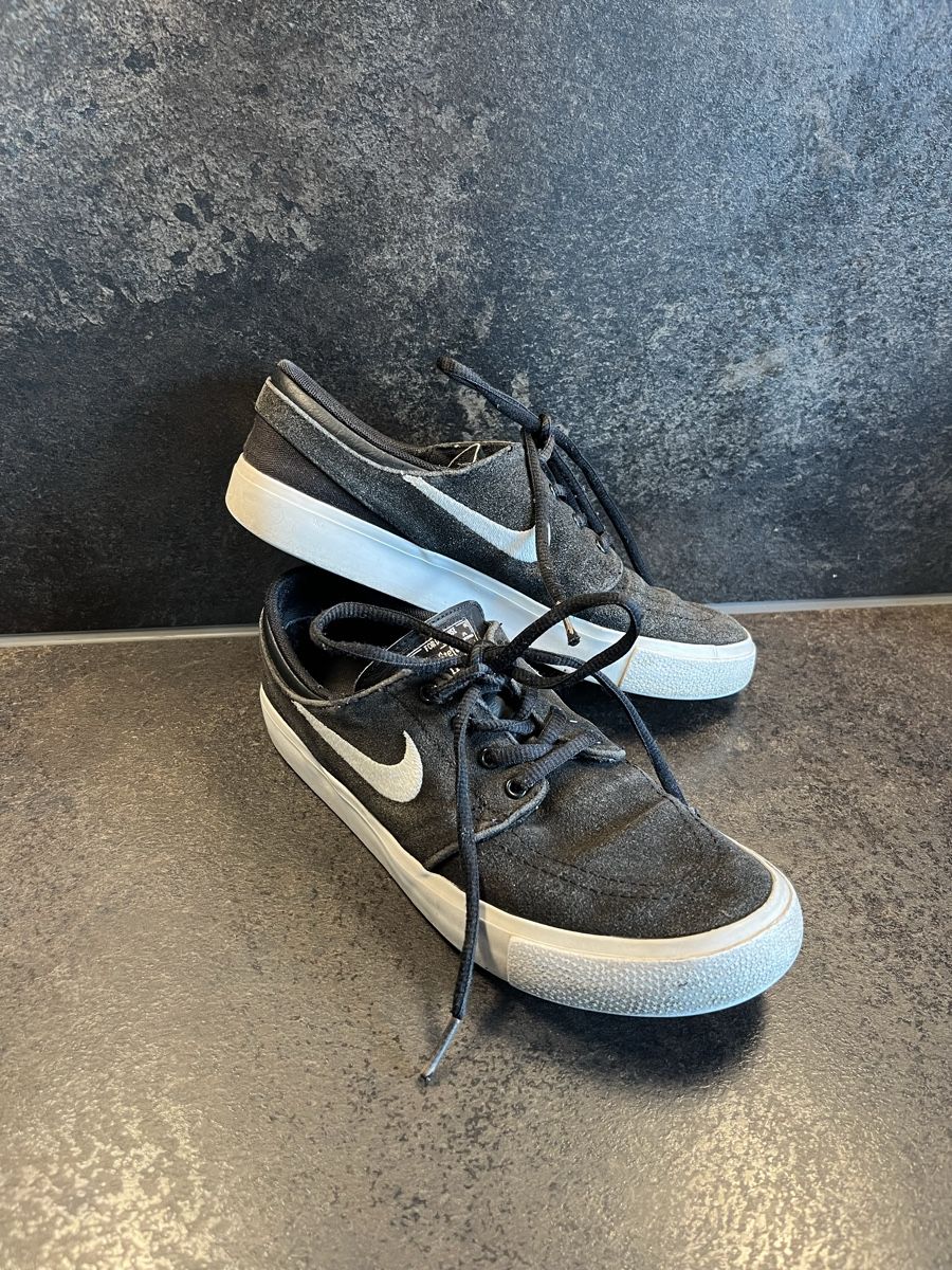 Nike Scarpe da uomo: Schuhe Nike Janoski - Gr. 38 – Usato da Triengen venduto da pow_14