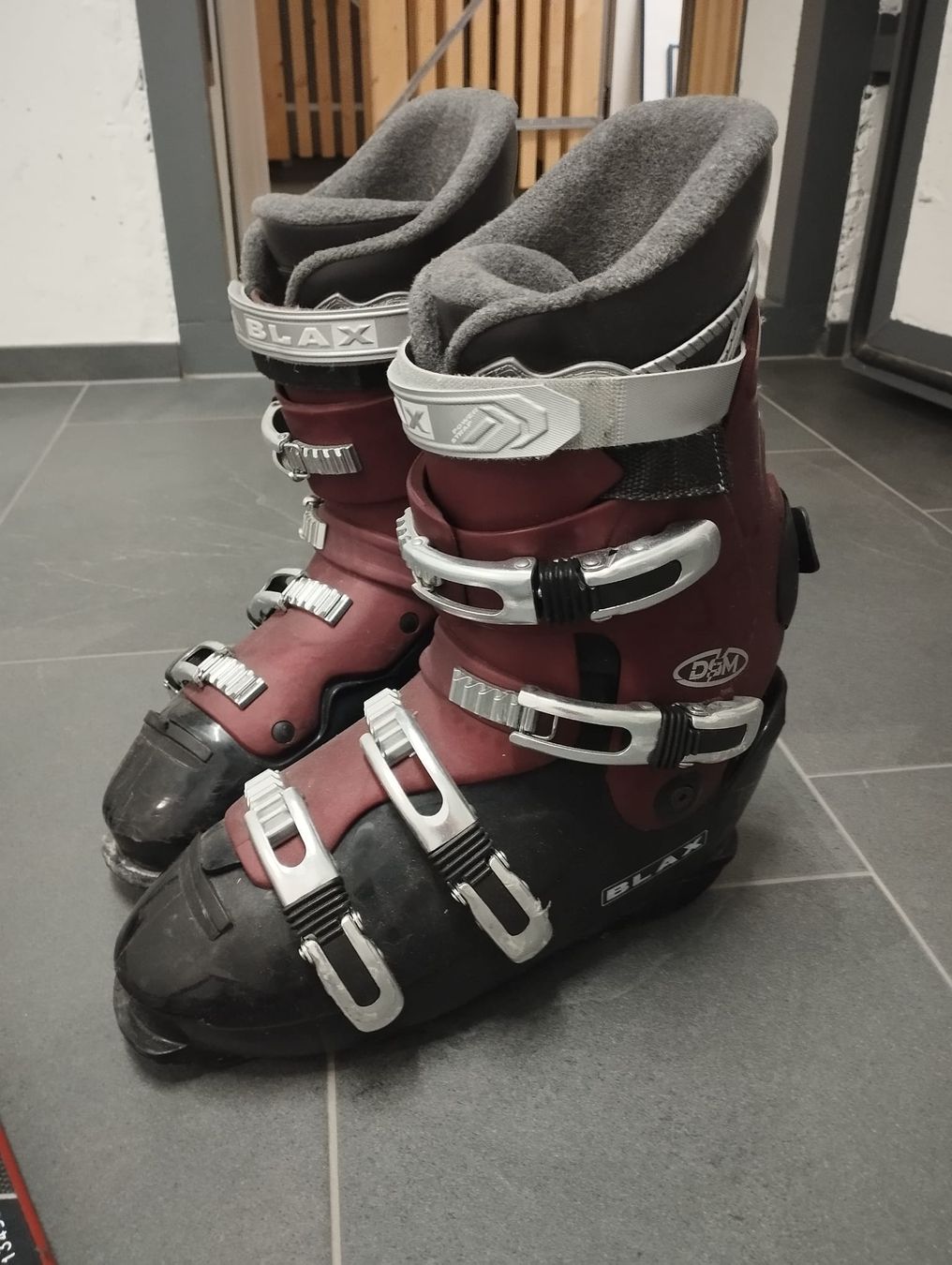 Nidecker Board: Snowboard Race Board Niedecker – Usato da Bonaduz venduto da unihockey30 2