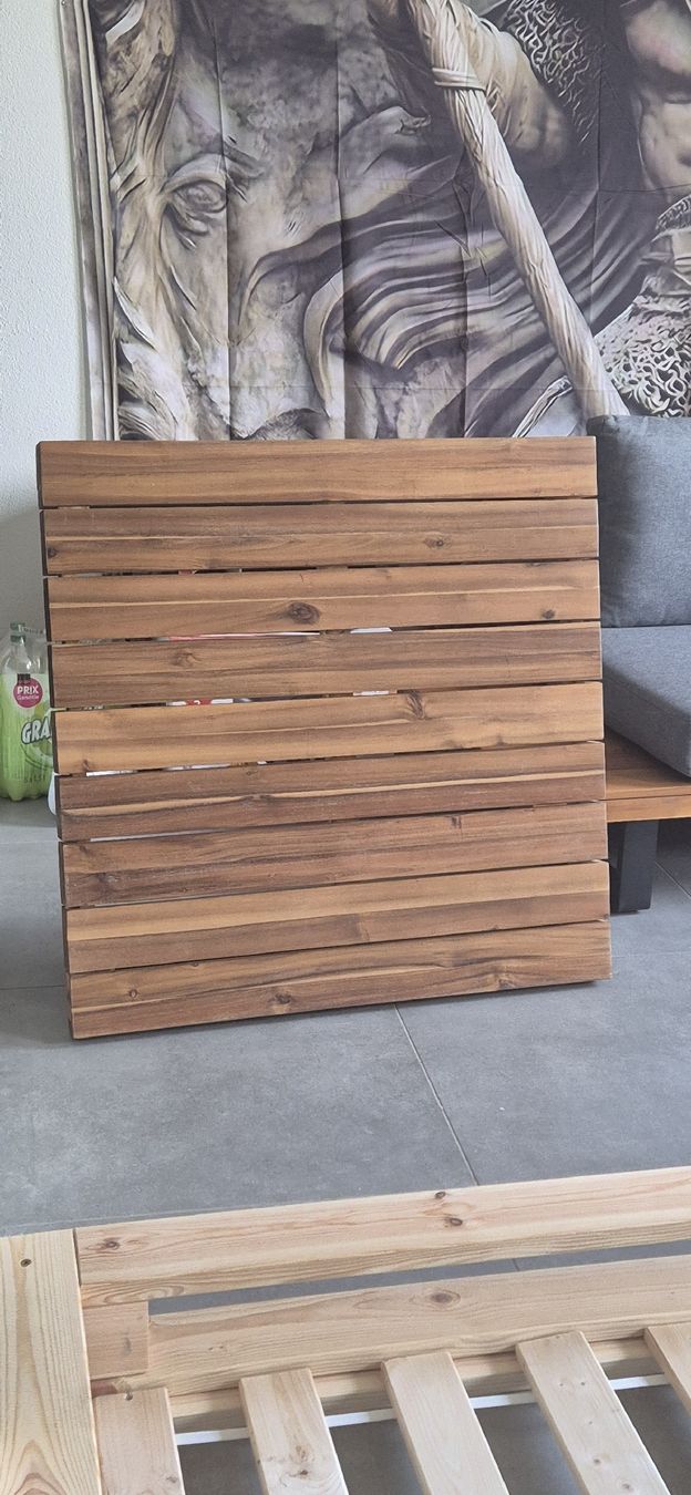 Divani: Ecksofa mit Tisch 80x80 cm. – Usato da Mellingen venduto da kar_8dcv 1