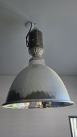 Zumtobel Staff Industrie-Hängelampe – grosse Fabriklampe Alu