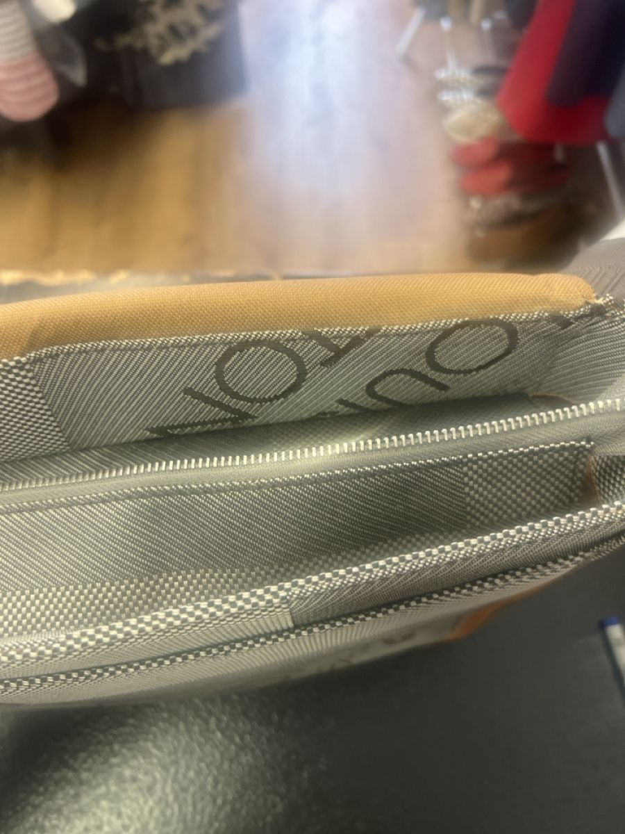 Louis Vuitton Borse: Louis Vuitton Tasche, Top Zustand – Usato da Olten venduto da AtelierSecondhand23 2