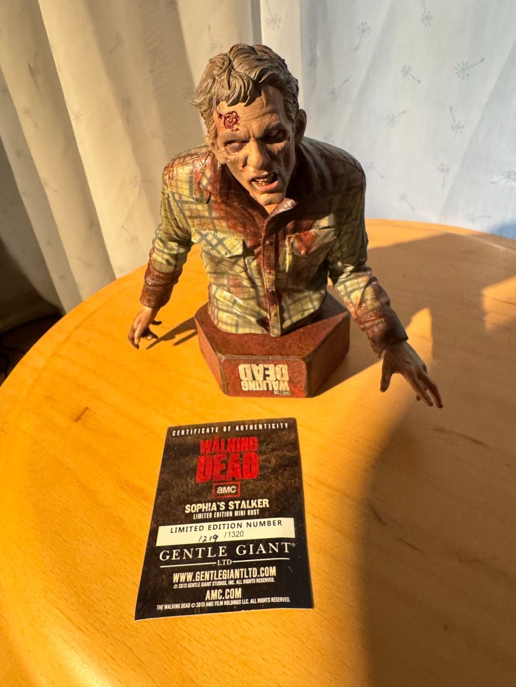 Statuette: Walking Dead Statue Sophie Walker Statue – Usato da Rapperswil SG venduto da Boadioz 4