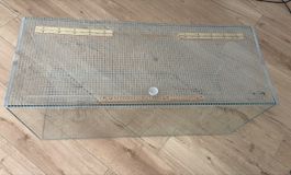 Terrarium mit Gitterabdeckung 