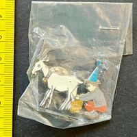 Schellenursli beim Ziegenmelken/ Pin OVP, neu