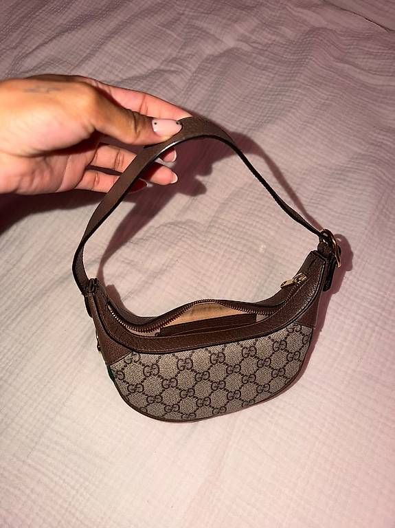 Borse da donna: Gucci Handtasche – Usato da Bassersdorf venduto da rub_hb6j