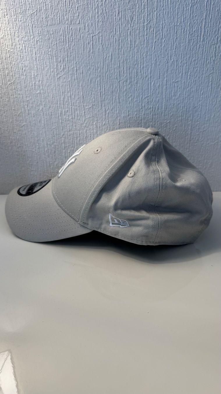 New Era Copricapi, berretti & cappellini: Casquette New Era neuve – Nuovo (secondo la descrizione) da Bulle venduto da Math2601 1