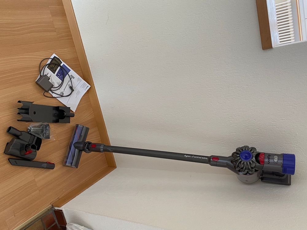 Dyson v7 animal extra Kaufen auf Ricardo