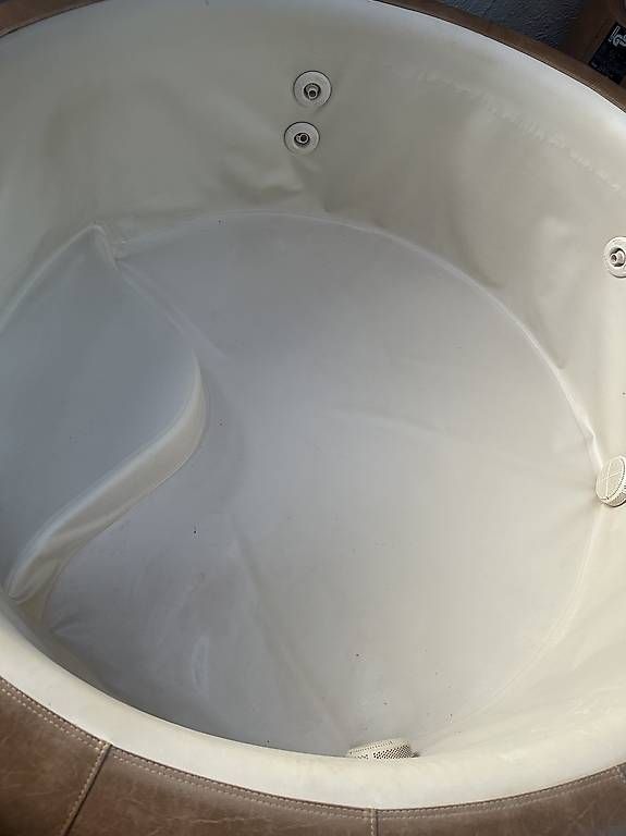 Softub Whirlpool: Whirpool – Gebraucht aus Birrhard von Stardream 2