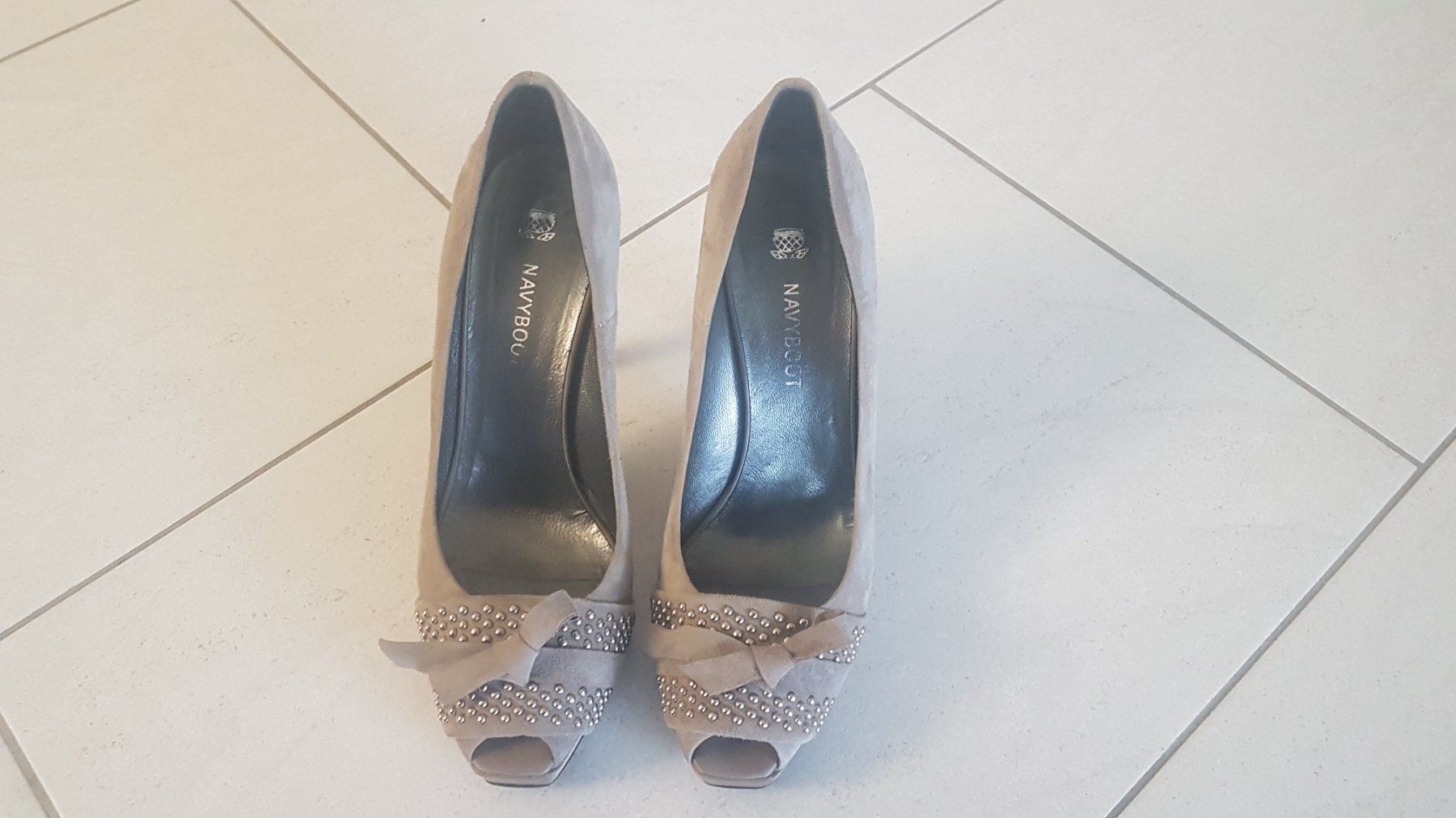 Navyboot Chaussures femmes: schöne NavyBoot Pumps Gr. 38 – D'occasion à Schwerzenbach par Dee_z 2