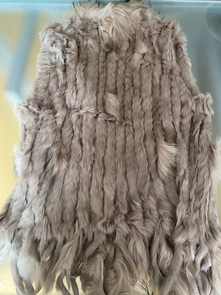 Gilets: Echtfellweste – Neuf (Voir description) à St. Margrethen SG par lar_8z5g 1