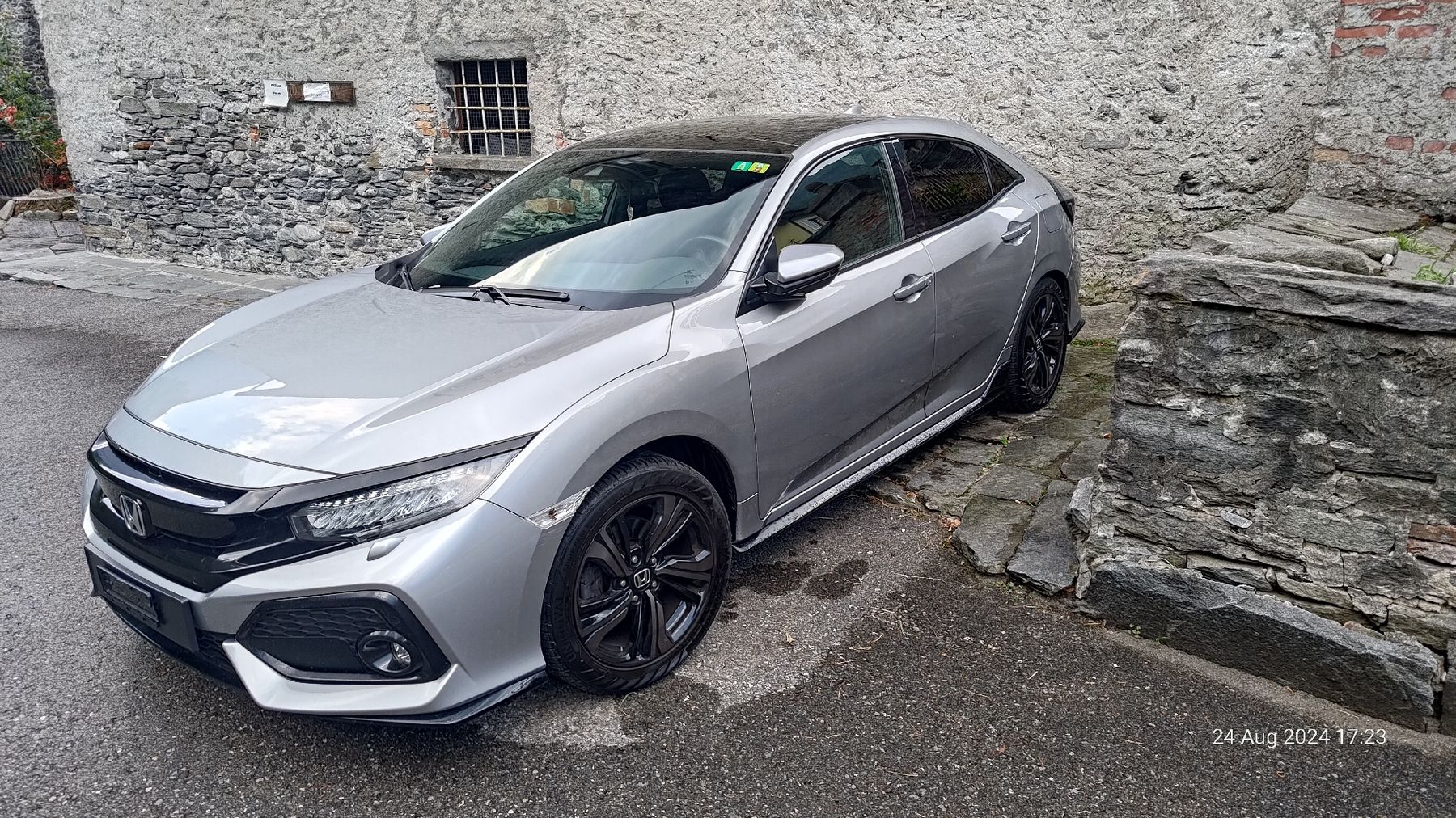 Honda Automobili: Honda Civic 2017 – Usato da Avegno venduto da gor_xjh8 3