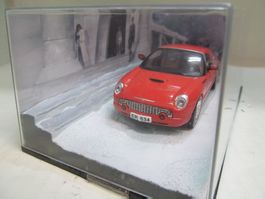 FORD THUNDERBIRD JAMES BOND  DIE ANOTHER DAY  1:43