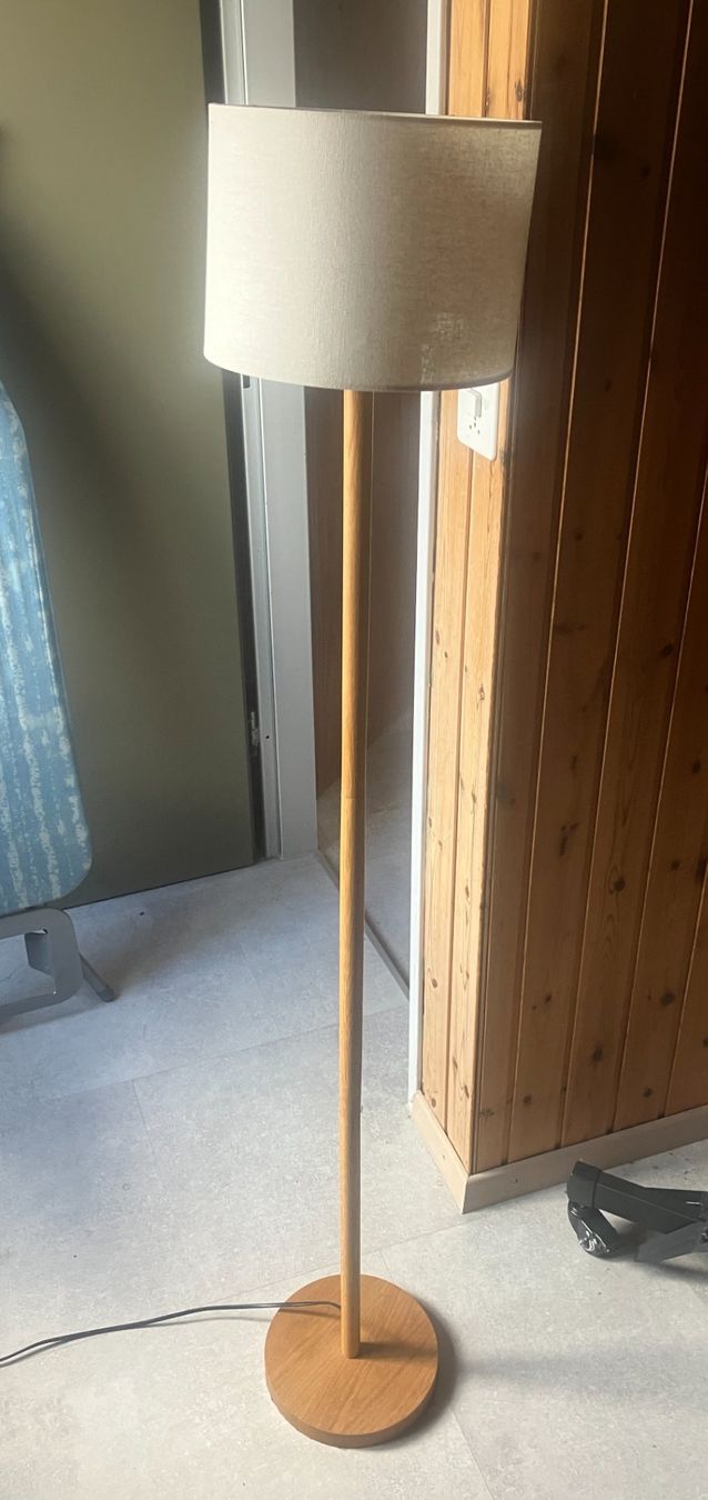 Micasa Lampes: Stehlampe Micasa – D'occasion à Romanshorn par SnMy