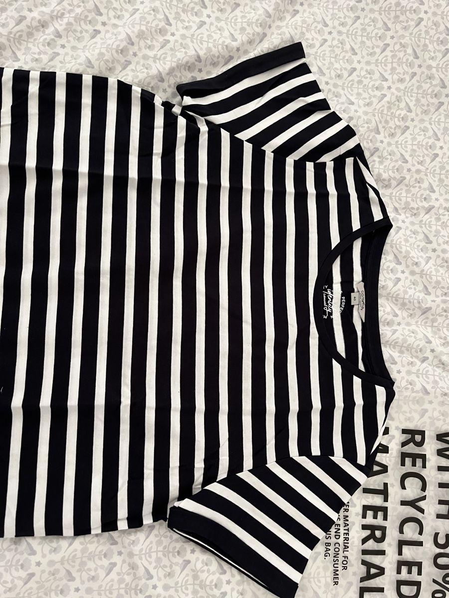 Comma T-shirt: Neues Comma Baumwolle Tshirt – Nuovo e nell'imballaggio originale da Wettingen venduto da epe_9vbf 3