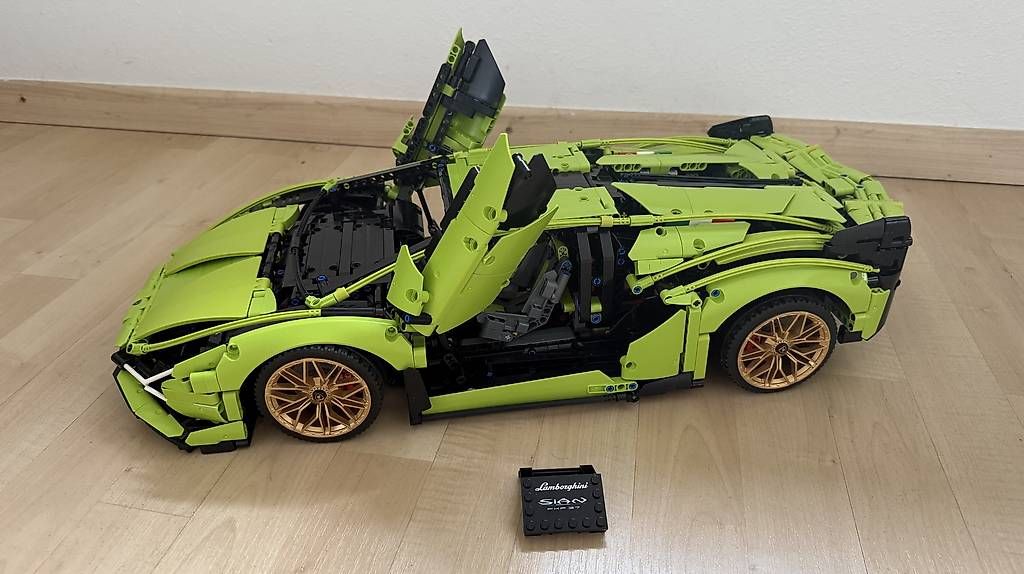 Lego Kit di costruzioni: Lego Technic Lamborghini Sián - Modell 42115 – Usato da Flüh venduto da Etzel72