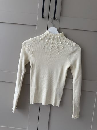 Damen Pullover weiss mit Perlen - Grösse S 