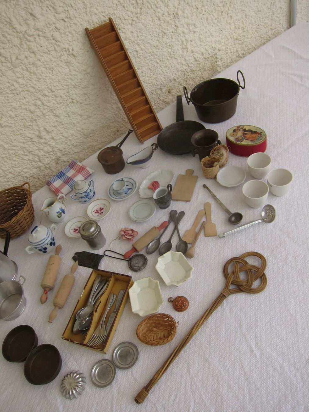 Giocattoli: Puppenspielzeug Lot 1 – Usato da Regensdorf venduto da Eri8057 8