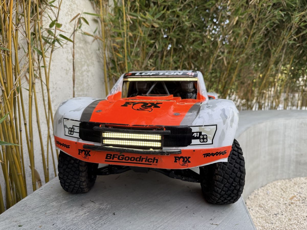 Traxxas RC Kits de montage: Desert Racer Traxxas – D'occasion à Buttisholz par eli85 2